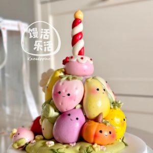 little harvest bun tower